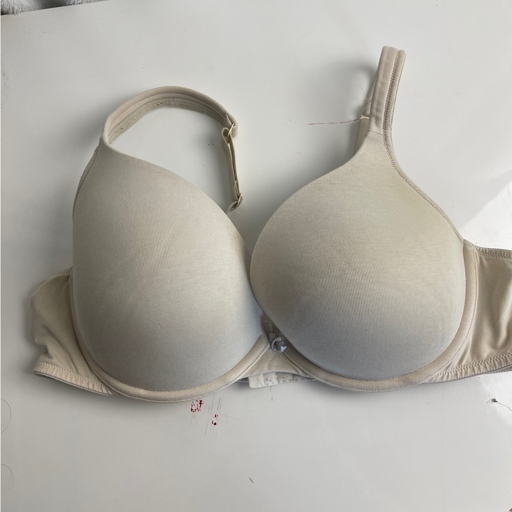 Cacique Cream Seamless Bra with Adjustable Straps